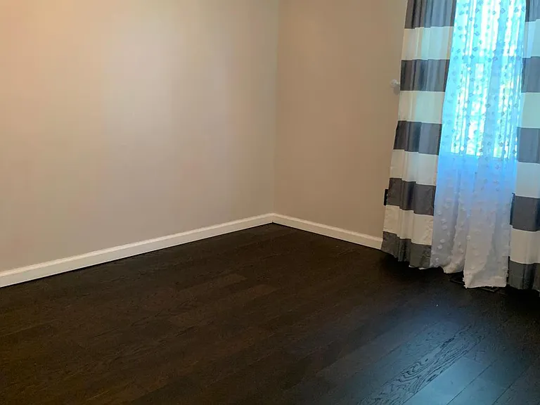 20328 Watkins Meadow Dr — Photo 17
