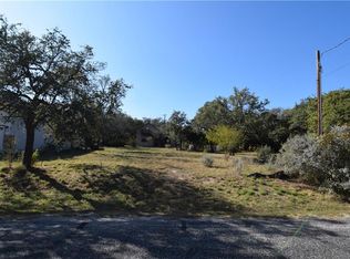 324 Coventry Rd, Spicewood, TX 78669