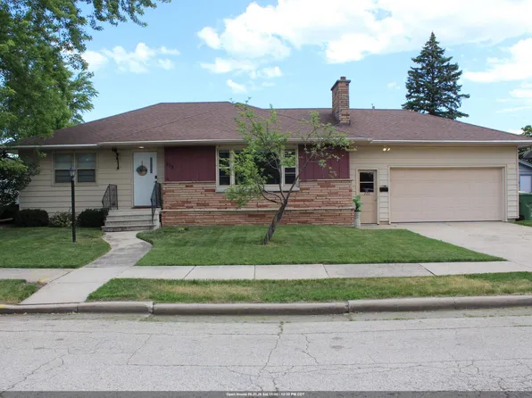 273 E McWilliams St, Fond Du Lac, WI 54935