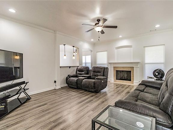 5th image of 2888 W Ika Ln