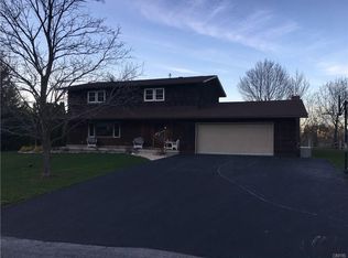 103 Cherry Hill Rd, Syracuse, NY 13214