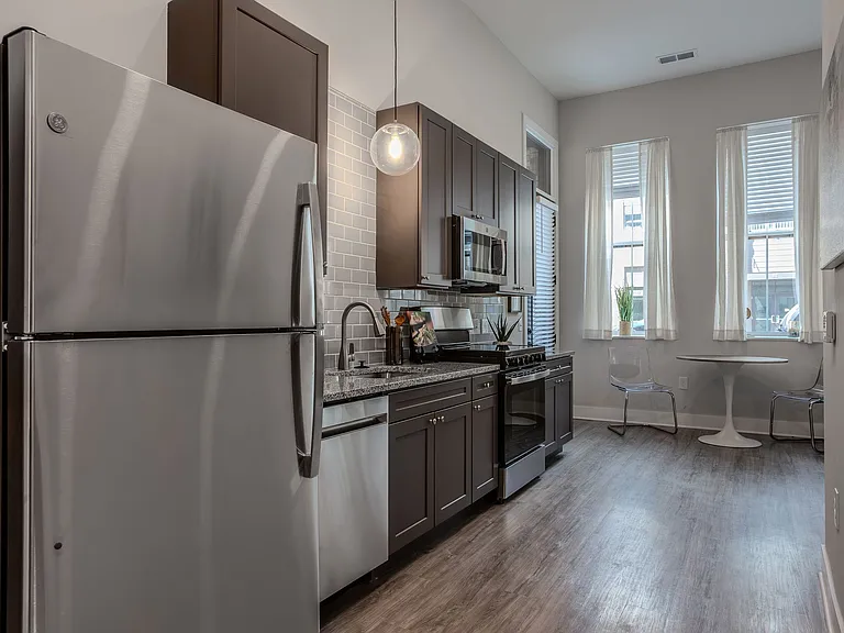 Ogden Apartments — Photo 8