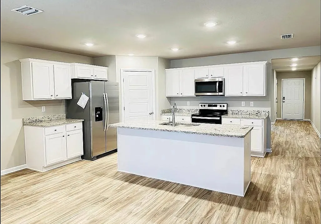 Building Photo - 2495 Arbordale Loop