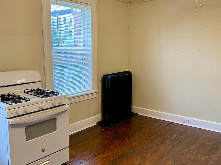 514 W Orange St #2 — Photo 3