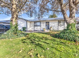 672 NW 16th St, Ontario, OR 97914
