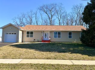 3 Pamela Rd, East Brunswick, NJ 08816