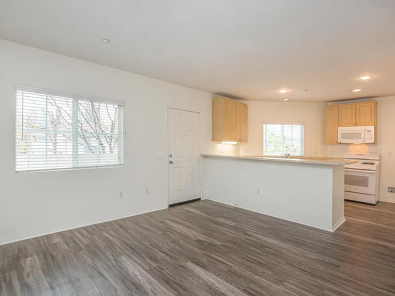 Arbor Lane Apartment Homes — Photo 53