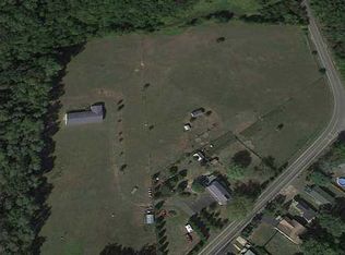 118 N Main St, New Egypt, NJ 08533