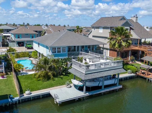 1085 Redfish St, Bayou Vista, TX 77563