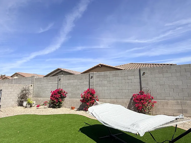 19438 W Solano Dr — Photo 15