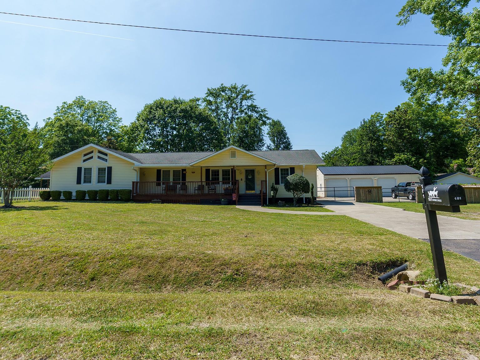 181 Albany St, Saint Stephen, SC 29479 MLS 23012049 Zillow