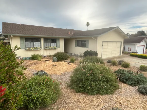 1180 Yosemite St, Seaside, CA 93955