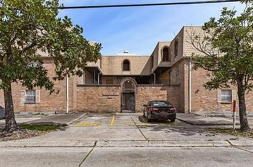 2509 Houma Blvd #103 Photo 1