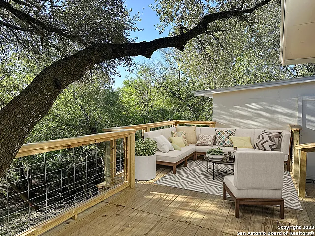 502 Cypress St — Photo 18