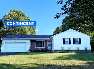 6052 Highland Rd, Highland Heights, OH 44143