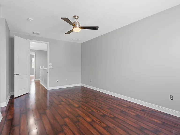 3238 SW 16th Ter #3238 — Photo 12