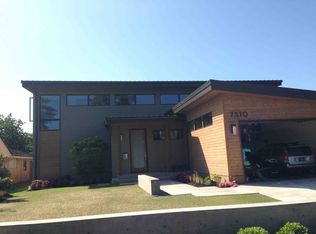 7510 Crest Dr NE, Seattle, WA 98115