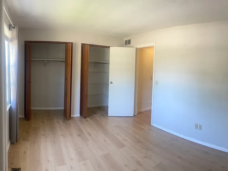 6209 Stornoway Dr N #A — Photo 10