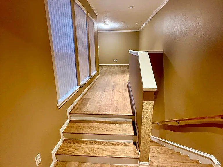 2123 Peckham St — Photo 16