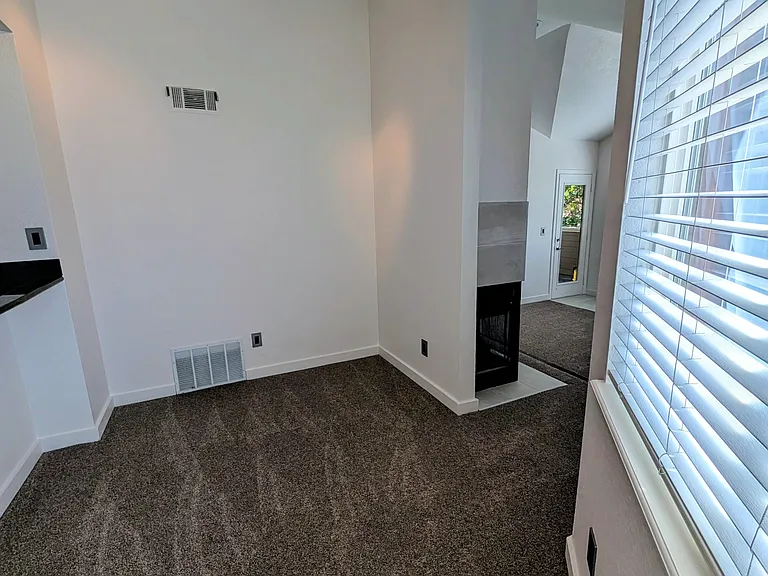 6001 S Yosemite St #B204 — Photo 9