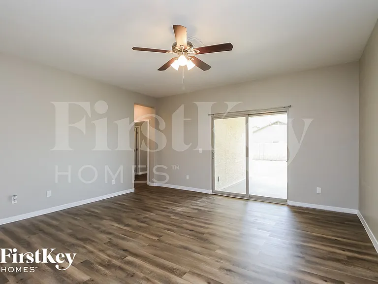 13157 E Tumbleweed Ln — Photo 3