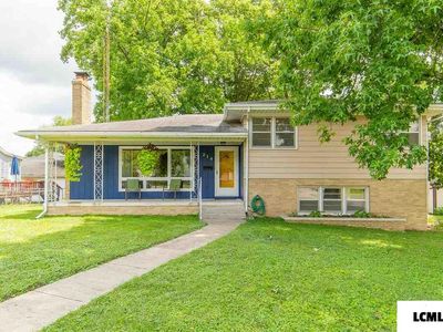 214 S College St, Lincoln, IL, 62656