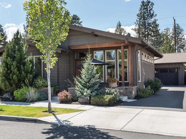 1221 SW Bryanwood Pl, Bend, OR 97702
