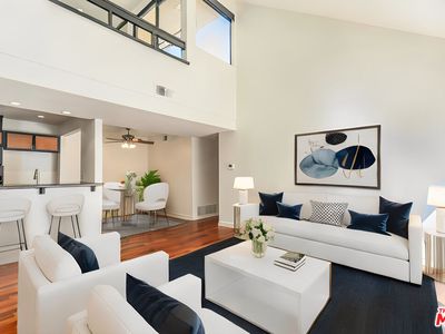 25712 Le Parc UNIT 10, Lake Forest, CA, 92630