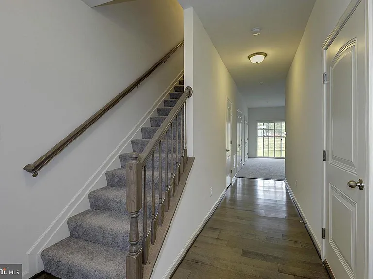 7730 Dagny Way — Photo 3
