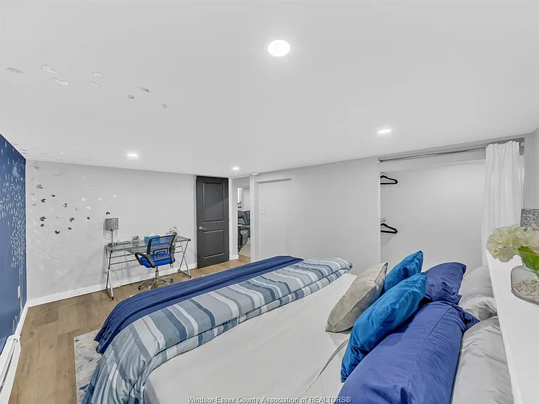 1029 Parent Ave #LOWER — Photo 25