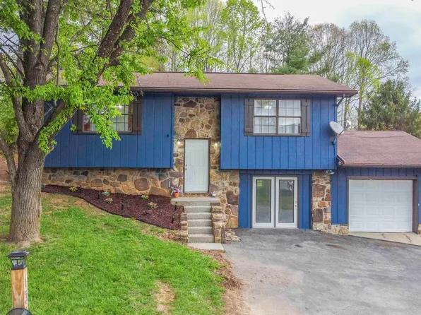 130 Gloria Dr, Tazewell, TN 37879
