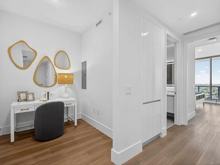 220 Lake Shore Dr #1906 — Photo 23