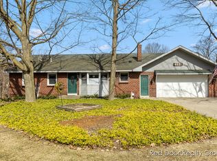 4531 Lancaster Dr, Hudsonville, MI 49426