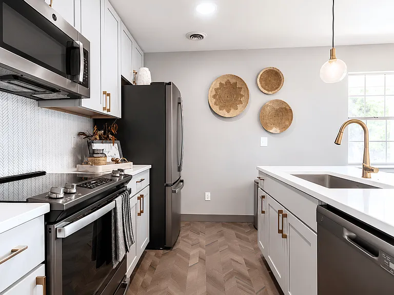 Littlestone Apartments — Photo 8