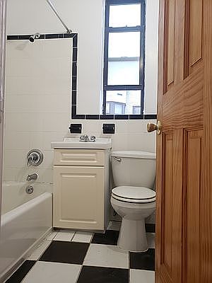 4th image of 140 E 17th St APT 3A