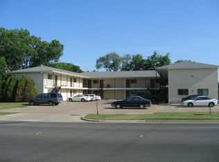 1429 Eagle Dr, Denton, TX 76201