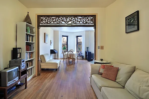 Sold by Corcoran | media 19