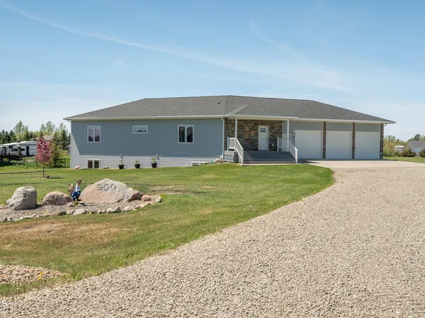 900 Schick Dr, Bismarck, ND 58501