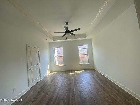 3rd image of 109 Grimmon Rd