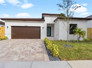 16333 SW 61st Ln, Miami, FL 33193