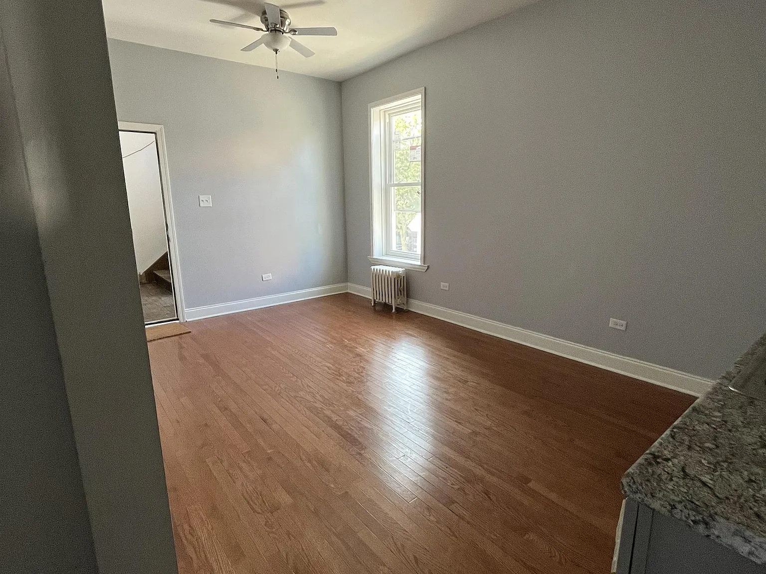 7817 South South Shore Drive — Photo 4