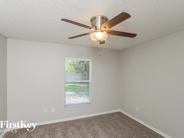 826 Tedder Rd SE — Photo 11