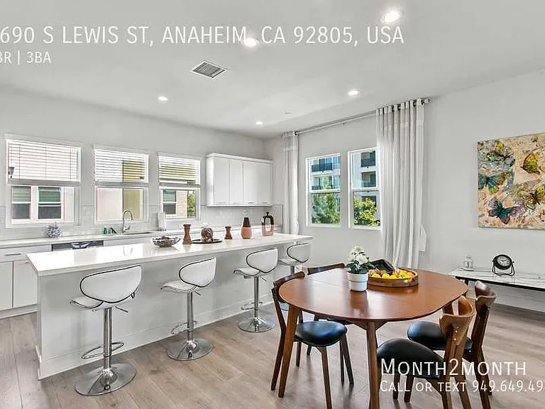 1690 S Lewis St #USA — Photo 7