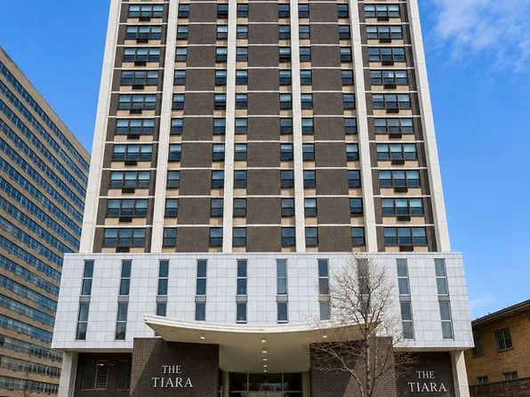 6145 N Sheridan Rd APT 27C, Chicago, IL 60660