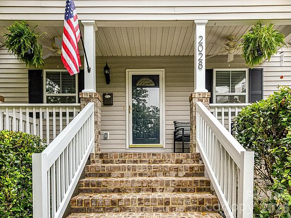 3rd image of 2028 Hamorton Pl
