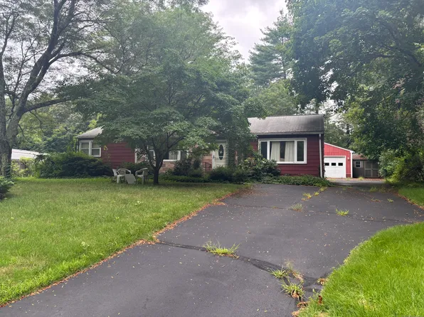 22 Girard Avenue, Farmington, CT 06032