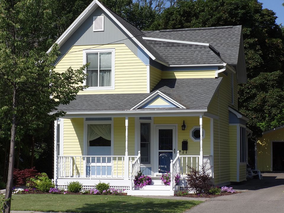 1st image of 208 S Garfield Ave