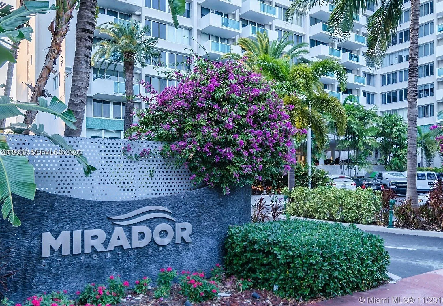 Mirador 1200 Condo — Photo 1