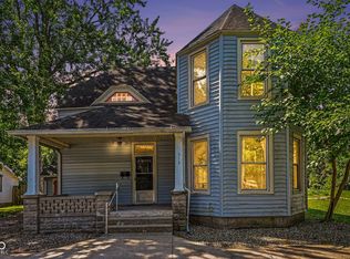 513 W 5th St, Rochester, IN 46975