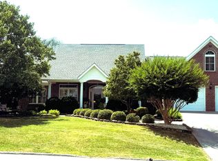 2657 Lakemoore Dr, Morristown, TN 37814